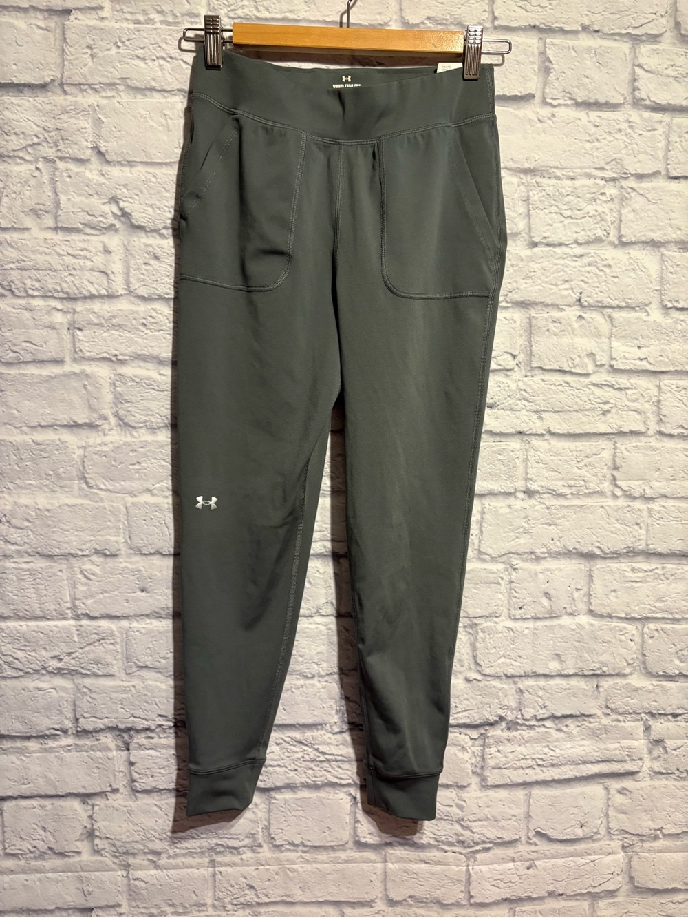 Under Armour Youth Medium Jogger Pants Grey